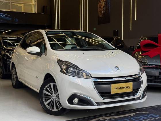 PEUGEOT 208 1.6 GRIFFE 16V FLEX 4P AUTOMÁTICO